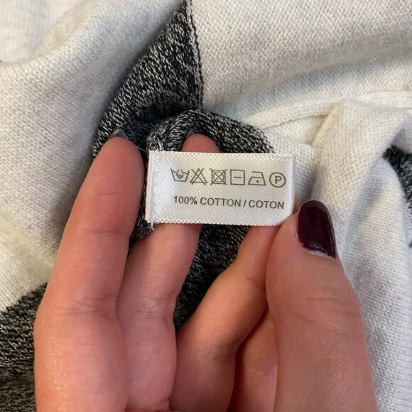 Lisa Todd Off White, Gray and Red Striped Sweater Size XS Minimal, Casual - Picture 6 of 8